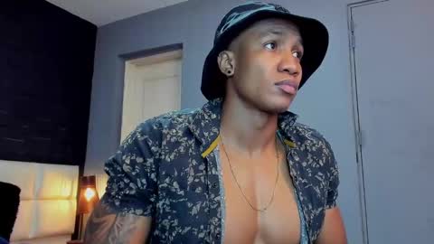 logan_varela online show from 12/31/24, 03:01