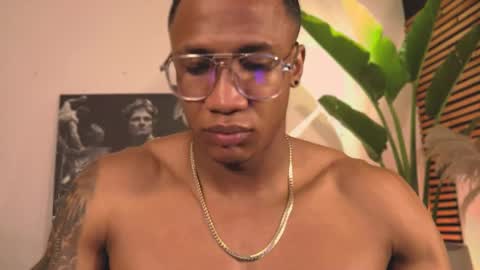 logan_varela online show from 02/03/25, 10:25