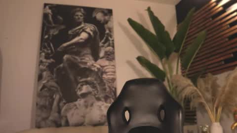 logan_varela online show from 02/07/25, 04:48