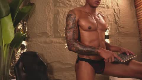 logan_varela online show from 03/06/25, 01:58