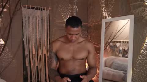 logan_varela online show from 09/20/25, 10:49