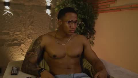 logan_varela online show from 10/17/25, 10:12