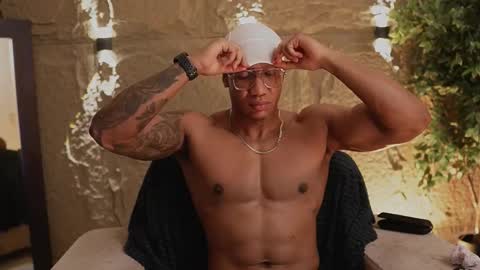 logan_varela online show from 11/25/25, 10:15