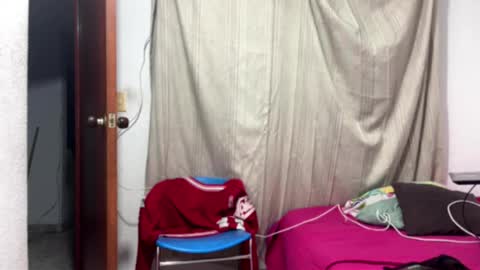 Snapshot of logan_x3 chatting on 03/06/26, 04:20 Logan online show from 03/06/26, 04:20