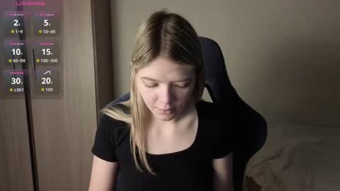 Logan and Katana online show from 12/18/25, 11:16