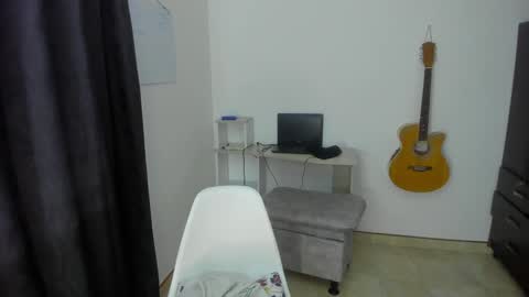 Logan online show from 01/11/25, 09:36