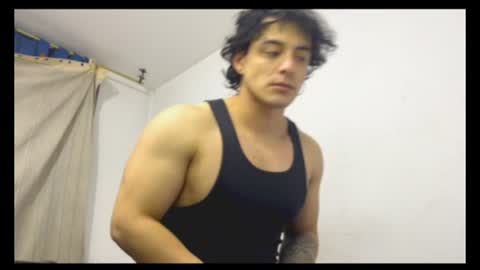 Snapshot of logann_x3 chatting on 07/29/26, 05:27 Logan online show from 07/29/26, 05:27