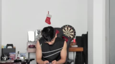 Snapshot of logannick chatting on 02/20/25, 09:00 Logan online show from 02/20/25, 09:00