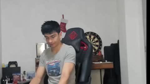 Snapshot of logannick chatting on 03/07/25, 08:23 Logan online show from 03/07/25, 08:23