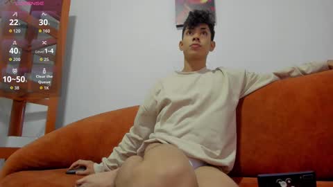 logantwink18 online show from 10/16/25, 11:11