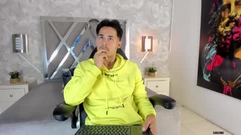 Loghan online show from 10/08/25, 02:42