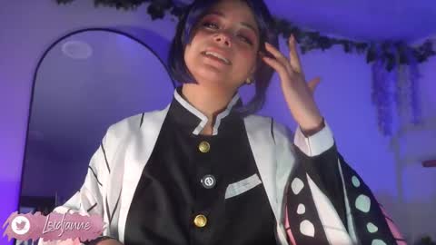 Snapshot of loidjanne chatting on 02/13/26, 12:39 Janne Miller 9pm to 3am GMT-5 online show from 02/13/26, 12:39