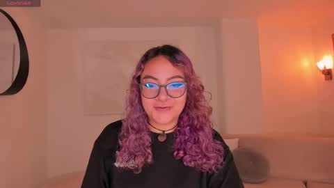 Snapshot of loiseharper chatting on 05/12/26, 02:52 Loise online show from 05/12/26, 02:52