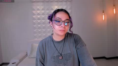 Snapshot of loiseharper chatting on 06/08/26, 07:36 Loise online show from 06/08/26, 07:36