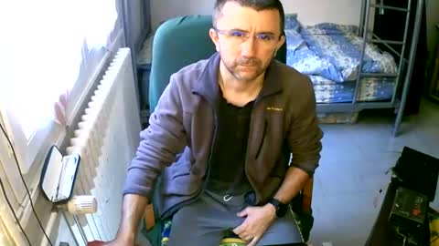 Snapshot of lokoum39 chatting on 12/04/24, 12:03 lokoum39 online show from 12/04/24, 12:03