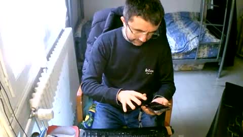 Snapshot of lokoum39 chatting on 01/09/25, 11:25 lokoum39 online show from 01/09/25, 11:25