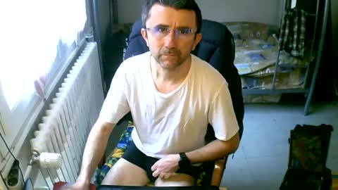 Snapshot of lokoum39 chatting on 03/07/25, 09:29 lokoum39 online show from 03/07/25, 09:29