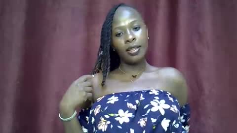 lola_beib online show from 05/07/26, 09:14