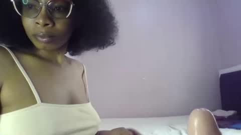 Snapshot of lola_coco chatting on 04/09/26, 06:19 Lola Coco online show from 04/09/26, 06:19