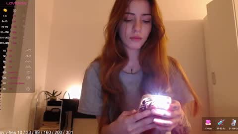 Snapshot of lola_dinky chatting on 11/16/25, 10:37 Lola online show from 11/16/25, 10:37