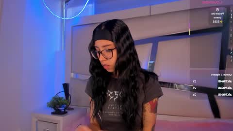 lola_js online show from 12/02/25, 09:54