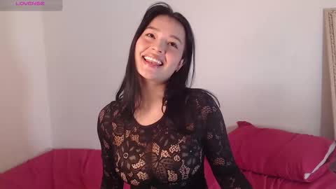 lola_sweeet18 online show from 09/28/25, 10:09