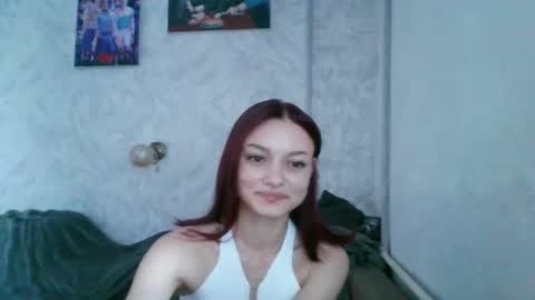 Snapshot of lola_sweetglow chatting on 06/24/26, 08:02 lola_sweetglow online show from 06/24/26, 08:02