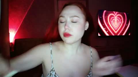 LolaaMint  online show from 05/10/26, 03:06
