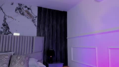 Lola Angel online show from 05/15/26, 11:56