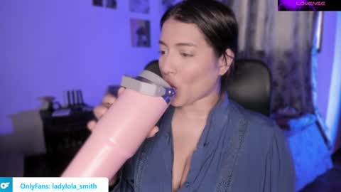 Snapshot of lolaasmith_21 chatting on 12/13/24, 08:47 lolaasmith_21 online show from 12/13/24, 08:47
