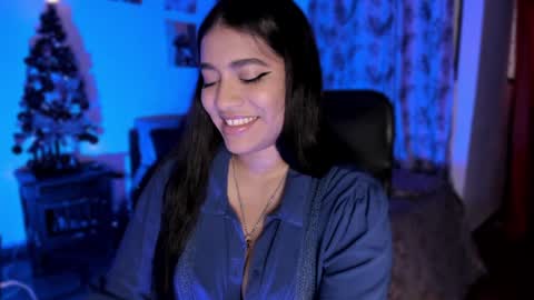Snapshot of lolaasmith_21 chatting on 12/22/24, 11:22 lolaasmith_21 online show from 12/22/24, 11:22
