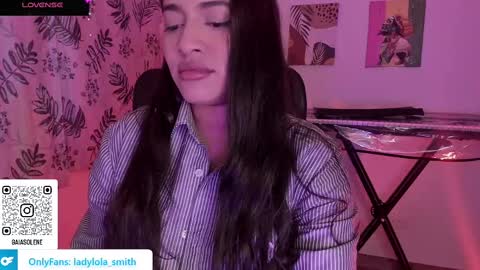 Snapshot of lolaasmith_21 chatting on 03/08/25, 07:27 lolaasmith_21 online show from 03/08/25, 07:27