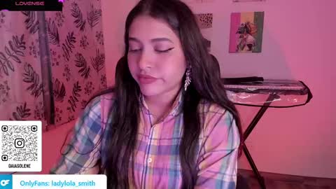 Snapshot of lolaasmith_21 chatting on 03/10/25, 04:07 lolaasmith_21 online show from 03/10/25, 04:07