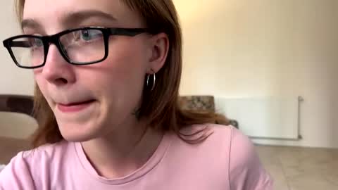 lolaatatee online show from 04/27/26, 04:54