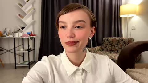 Snapshot of lolaatatee chatting on 06/02/26, 05:15 lolaatatee online show from 06/02/26, 05:15