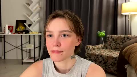 Snapshot of lolaatatee chatting on 07/23/26, 06:17 lolaatatee online show from 07/23/26, 06:17