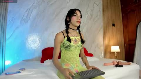 Snapshot of lolabby1 chatting on 03/10/26, 08:58 LolaBby1 online show from 03/10/26, 08:58