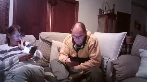 LOLA HUESO y ERIC online show from 02/28/25, 05:59