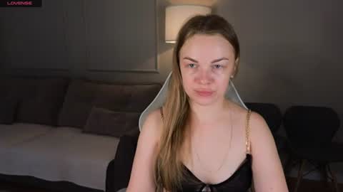 lolalitte online show from 06/29/26, 01:34
