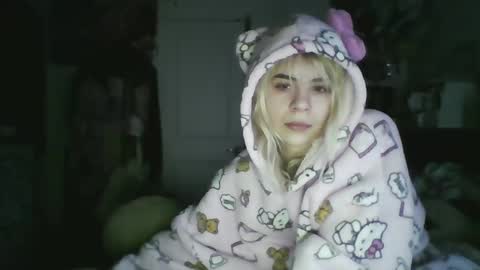 Lola Lixx online show from 01/07/25, 11:48