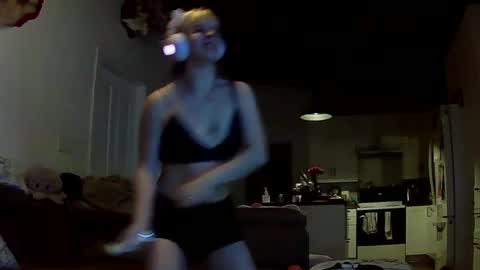 Lola Lixx online show from 10/04/25, 06:44