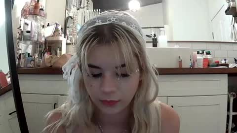 Snapshot of lolalixx6969 chatting on 08/02/26, 01:37 Lola Lixx online show from 08/02/26, 01:37