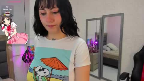 LOLA online show from 10/29/25, 03:20