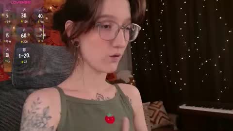 lolami_ online show from 06/23/26, 07:06