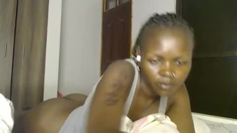 lolamia7 online show from 03/09/25, 03:27