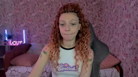 Snapshot of lolarozzie chatting on 01/13/26, 05:46 Lola Next stream January 6th at 0500am 30 minutes GMT online show from 01/13/26, 05:46