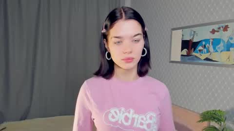 Tsarina online show from 12/18/25, 08:31