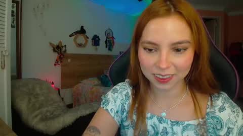 Snapshot of lolaverse chatting on 02/25/26, 06:39 Lola doll online show from 02/25/26, 06:39