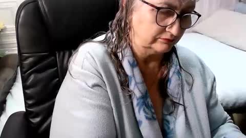 LolkaAlyss online show from 04/02/26, 07:55