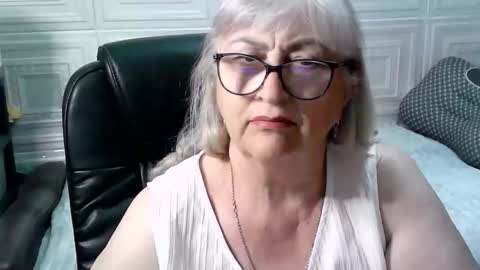 LolkaAlyss online show from 05/05/26, 08:39